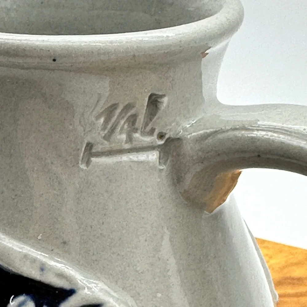 Trink Edlen Wein German Beer Wine Stein 1/4 L – Blue White Salt‎ Glaze